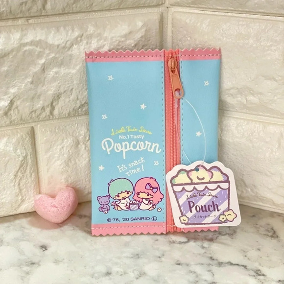 3/$20 🌸 Little Twin Star Rectangular Pouch - Picture 3 of 4